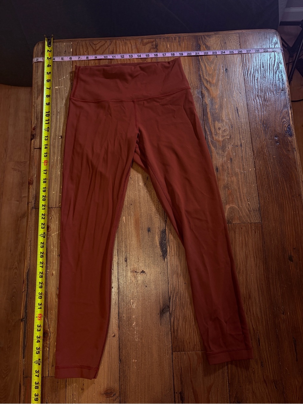 Lululemon wunder train 8 red Merlot like new great condition tights leggings